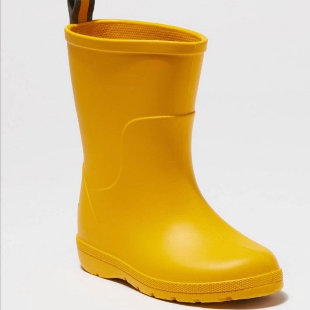 Rain boots